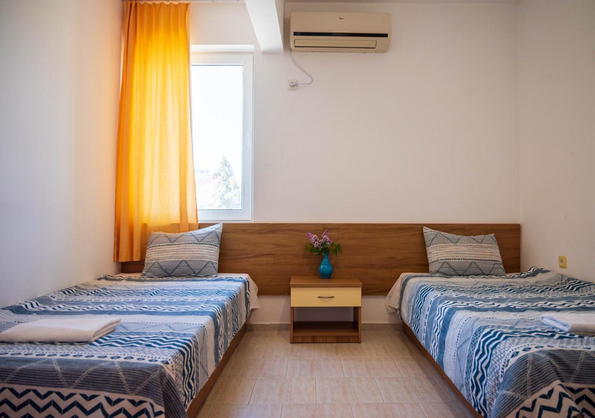 Family Hotel Perla Golden Sands Exterior photo