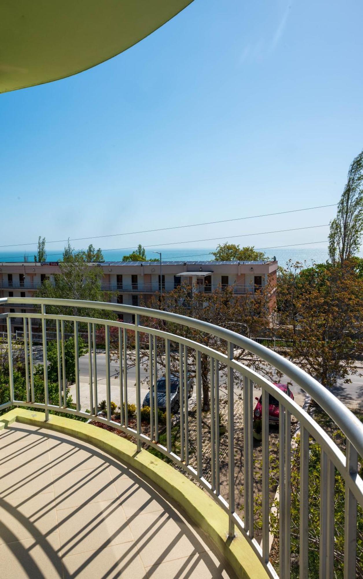 Family Hotel Perla Golden Sands Exterior photo