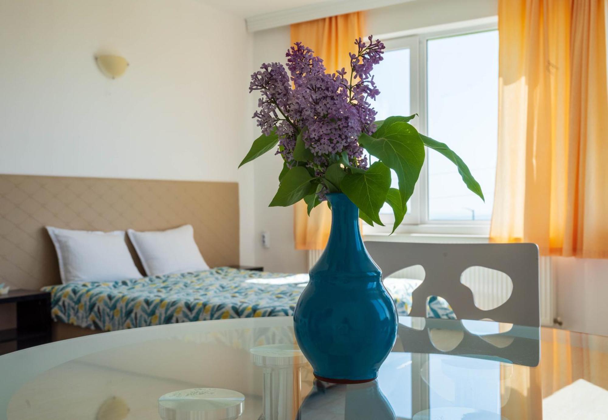 Family Hotel Perla Golden Sands Exterior photo