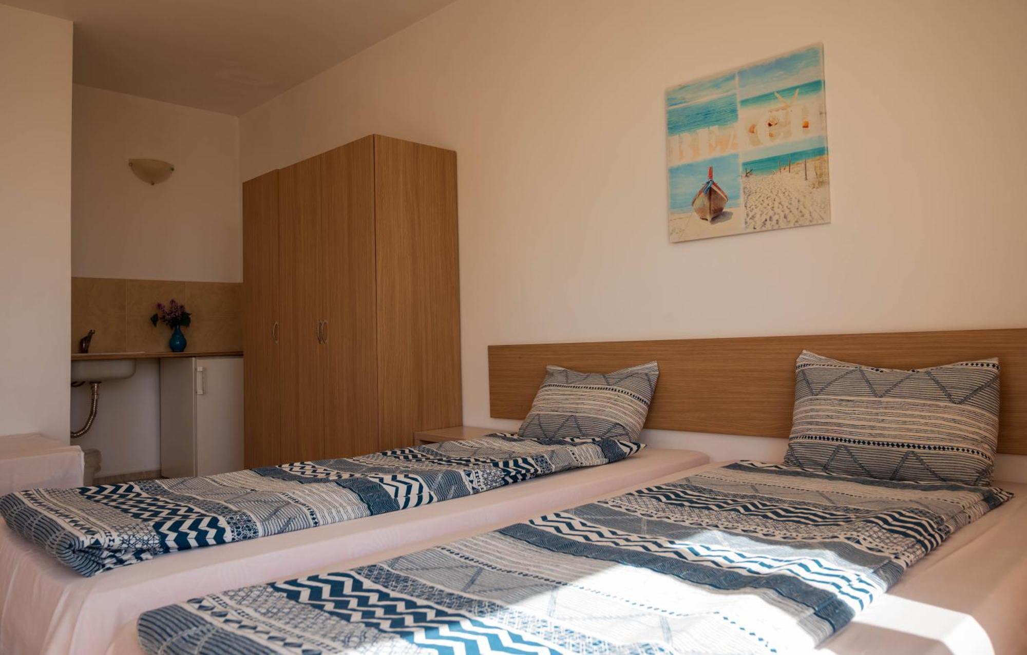 Family Hotel Perla Golden Sands Exterior photo