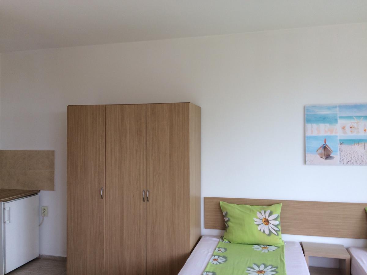 Family Hotel Perla Golden Sands Exterior photo